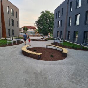 TÄNAVAMÖÖBEL